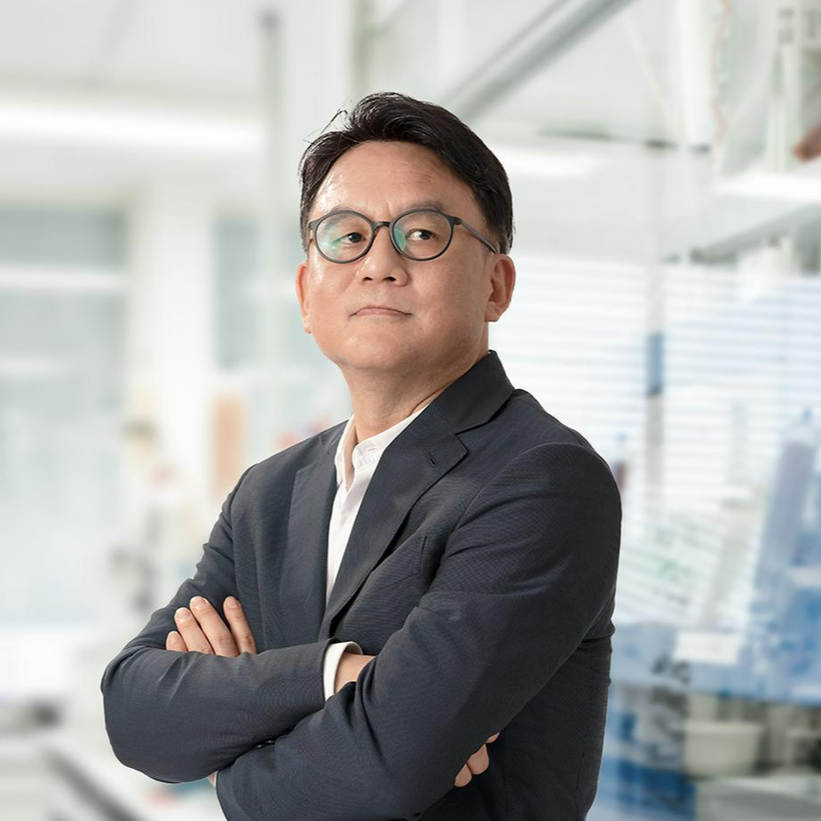 Prof. Moon-Ho Jo